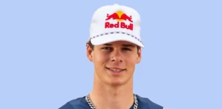 Jett Lawrence celebrating a motocross victory, showcasing his success and lifestyle, representing Jett Lawrence Net Worth.