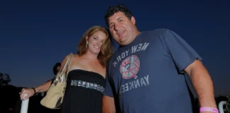 Kathy Giacalone, widow of NFL star Tony Siragusa, with their three children at foundation event.