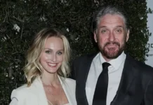 Megan Wallace Cunningham, successful art dealer and wife of comedian Craig Ferguson, smiling in professional photo.